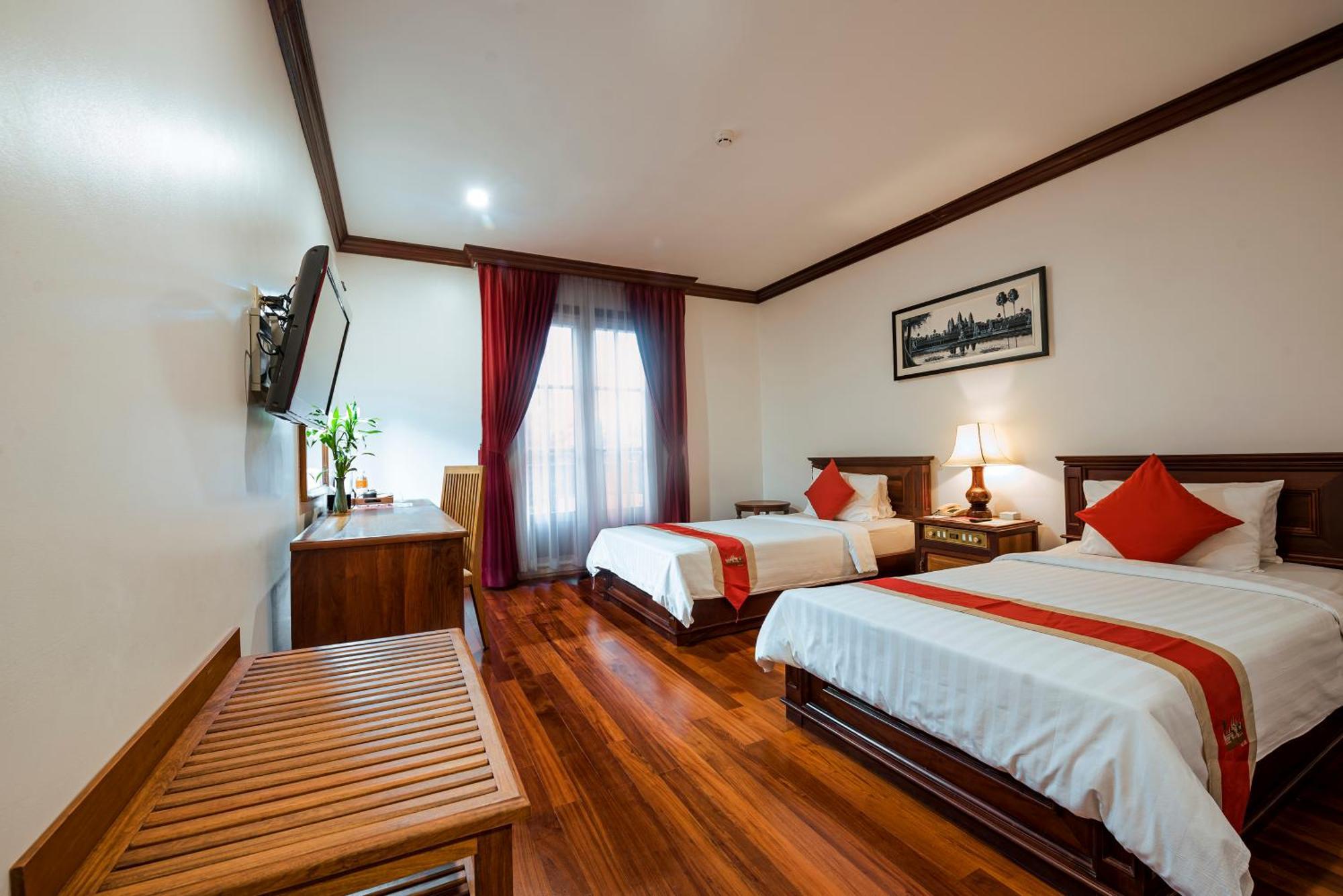 The Suite By Royal Crown Hotel Siem Reap Luaran gambar