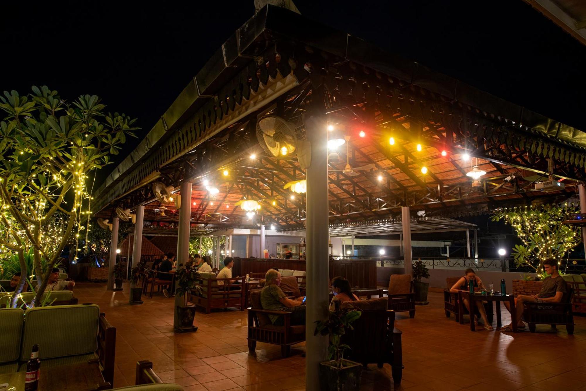 The Suite By Royal Crown Hotel Siem Reap Luaran gambar