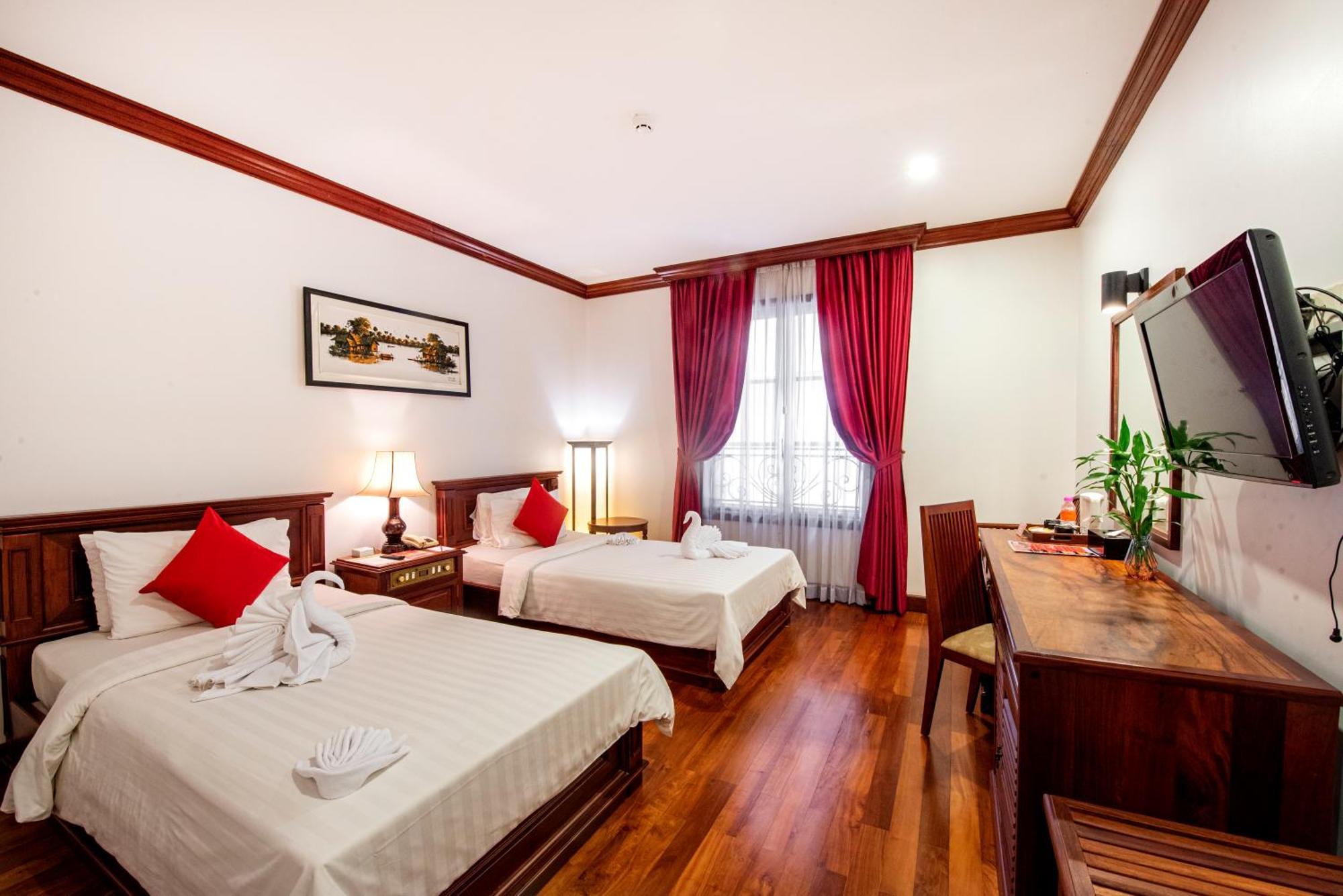 The Suite By Royal Crown Hotel Siem Reap Luaran gambar