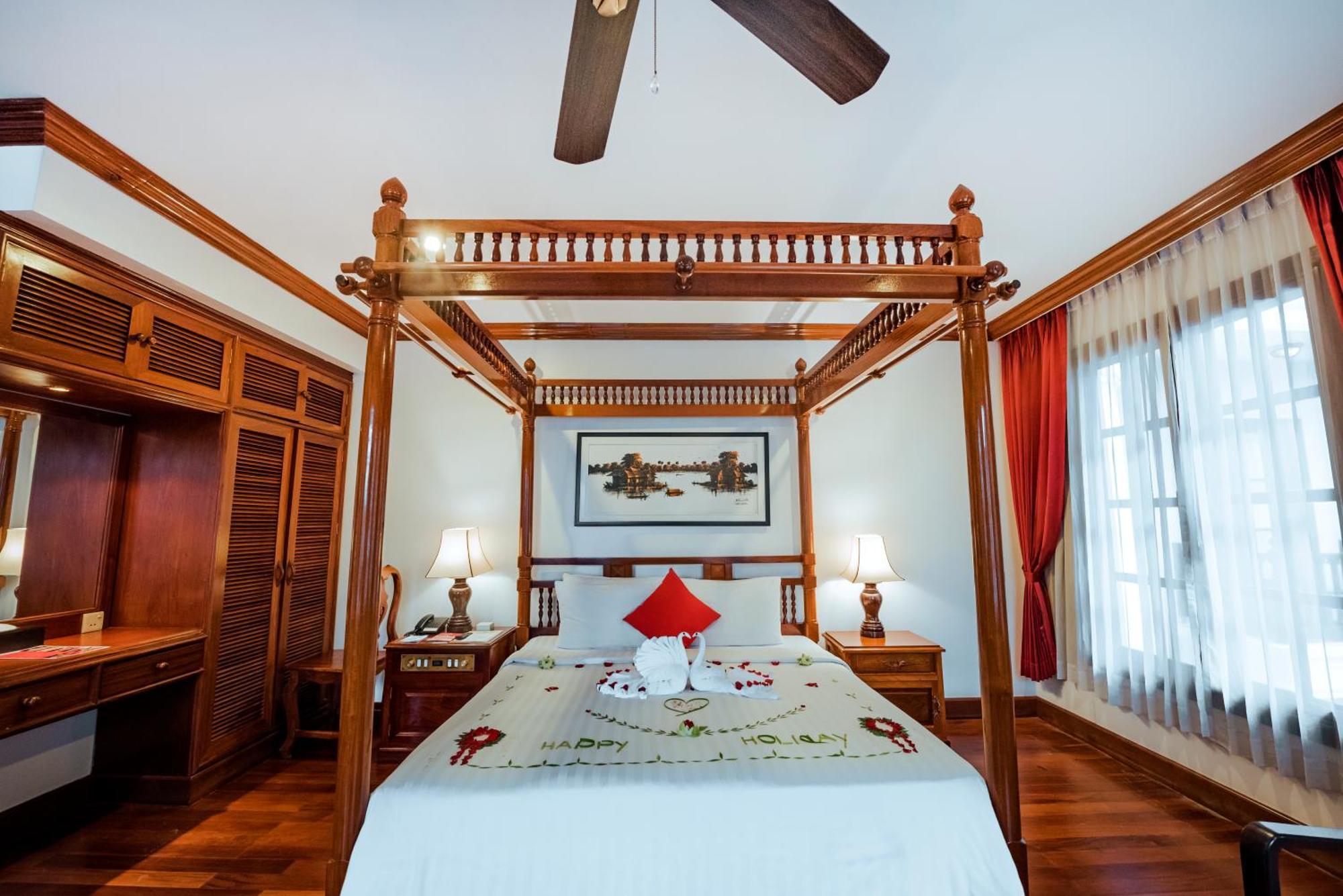The Suite By Royal Crown Hotel Siem Reap Luaran gambar